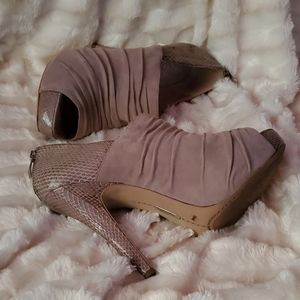 Women shoes